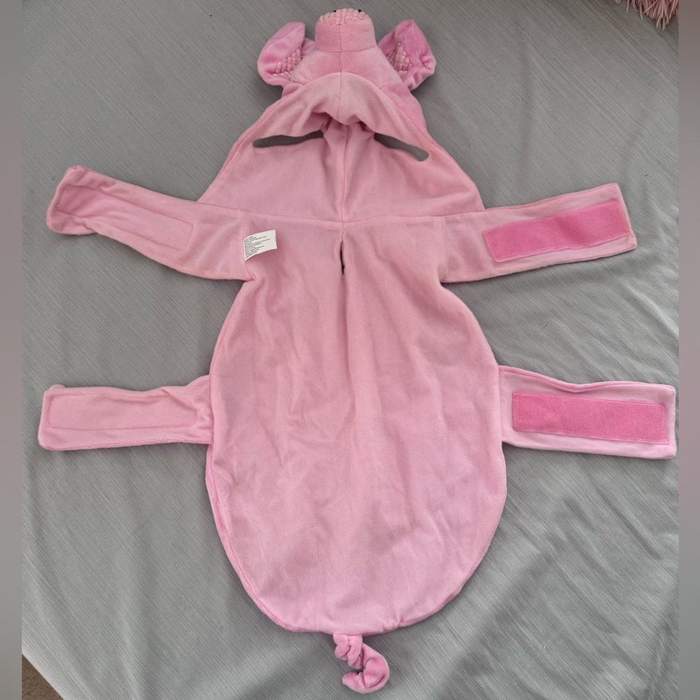Dog “pig” costume - size M. (Fits dogs about 25 lbs) - Picture 5 of 7